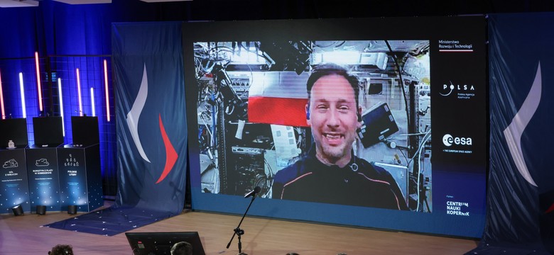 Polski astronauta wrócił na Ziemię. Kapsuła Dragon Grace wodowała na Pacyfiku