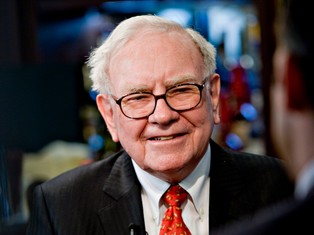 Warren Buffett jako prezes Berkshire zarabia 100 tys. dol. rocznie od 29 lat