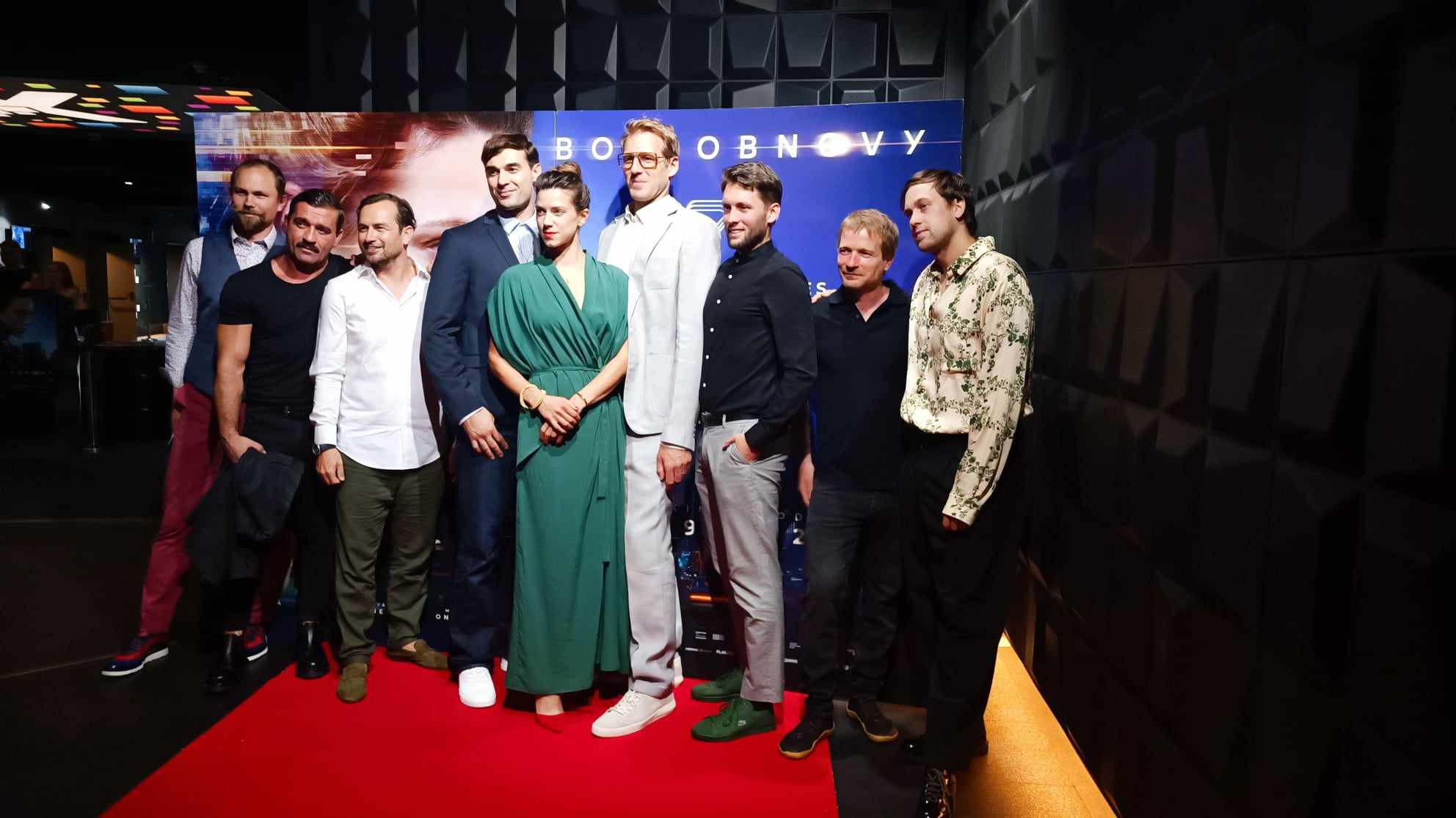 Slávnostná premiéra ci-fi filmu Bod obnovy.