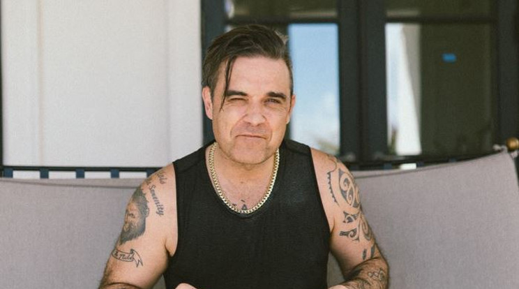 A világsztár énekes Robbie Williams nem tud ellenállni az ételeknek, ezt a függőségét is le akarja azonban küzdeni / Fotó: Instagram