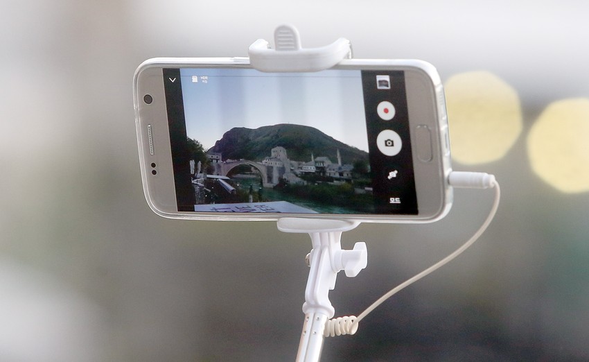 Stari Most je turistička atrakcija