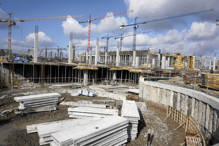 Powstanie też parking na 3300 samochodów.