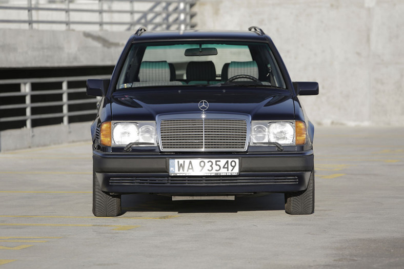 Mercedes W124