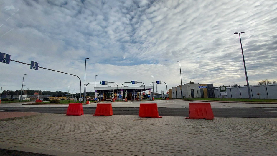 Zamknięte przejście graniczne z Białorusią w Kuźnicy