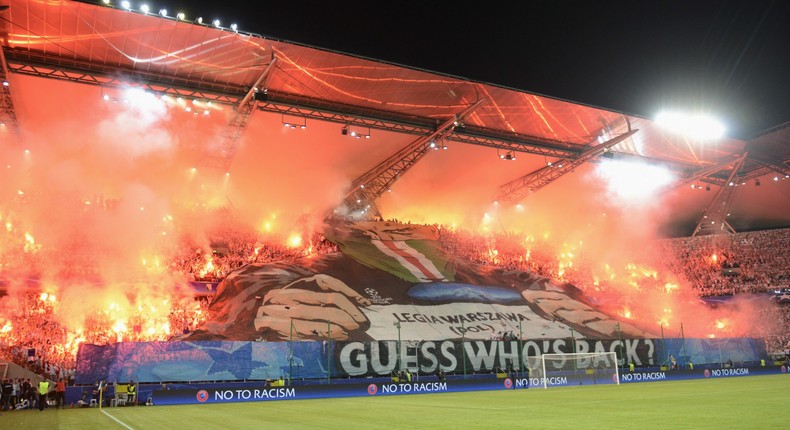 ___5494373___https:______static.pulse.com.gh___webservice___escenic___binary___5494373___2016___9___15___17___legia-warsaw-fans-cropped_1rfrtu80vlf2c1vxxkr6cmipfj