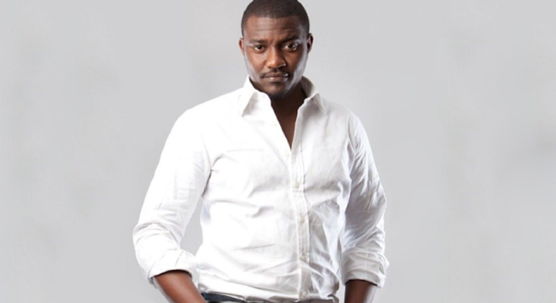 John Dumelo 