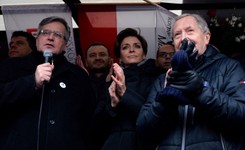 'Wiadomości' TVP: Winnym ostatnich protestów w kraju jest Bronisław Komorowski