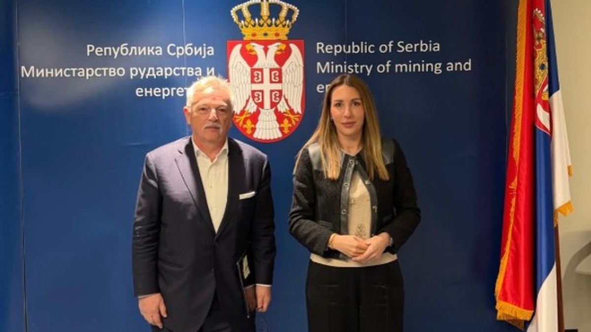 Dubravka Đedović Handanović sa Hernadijem Žoltom