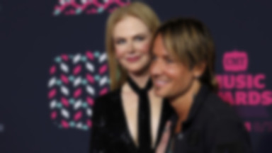 Elegancka Nicole Kidman z mężęm na rozdaniu CMT Awards 2016