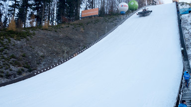 FIS zatwierdziła kalendarze w skokach narciarskich