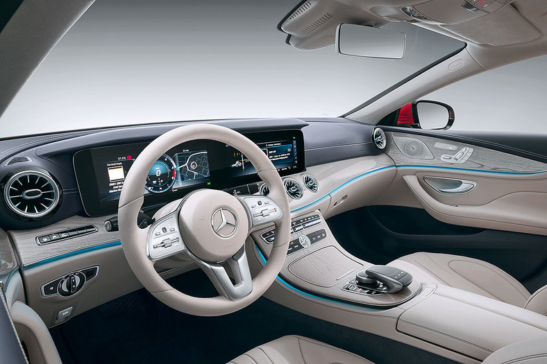 Mercedes CLS - szlachetniejsza wersja klasy E | Test i zdjęcia |