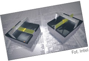 Informatyczna rewolucja - procesor 3D Intela przyspieszy komputery