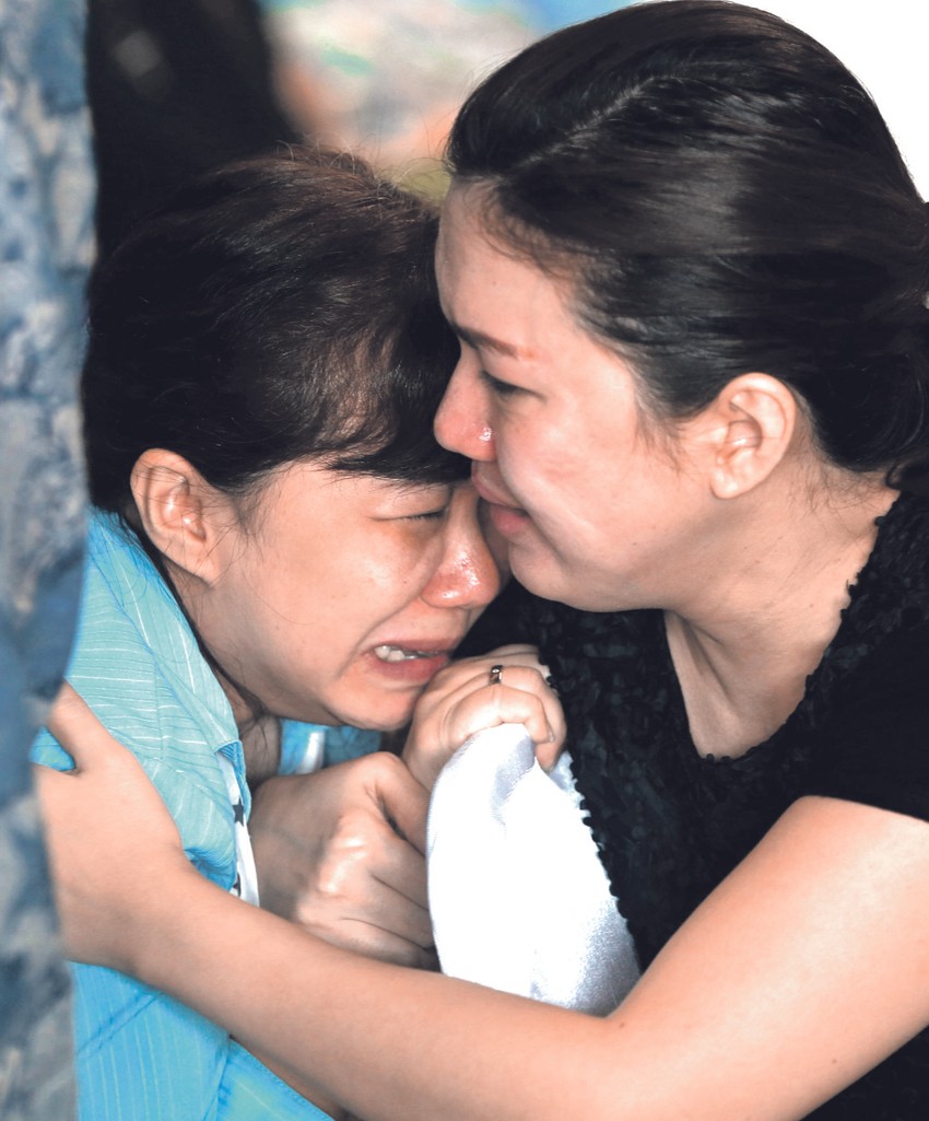 Neutešni rođaci su proveli noć na aerodromu