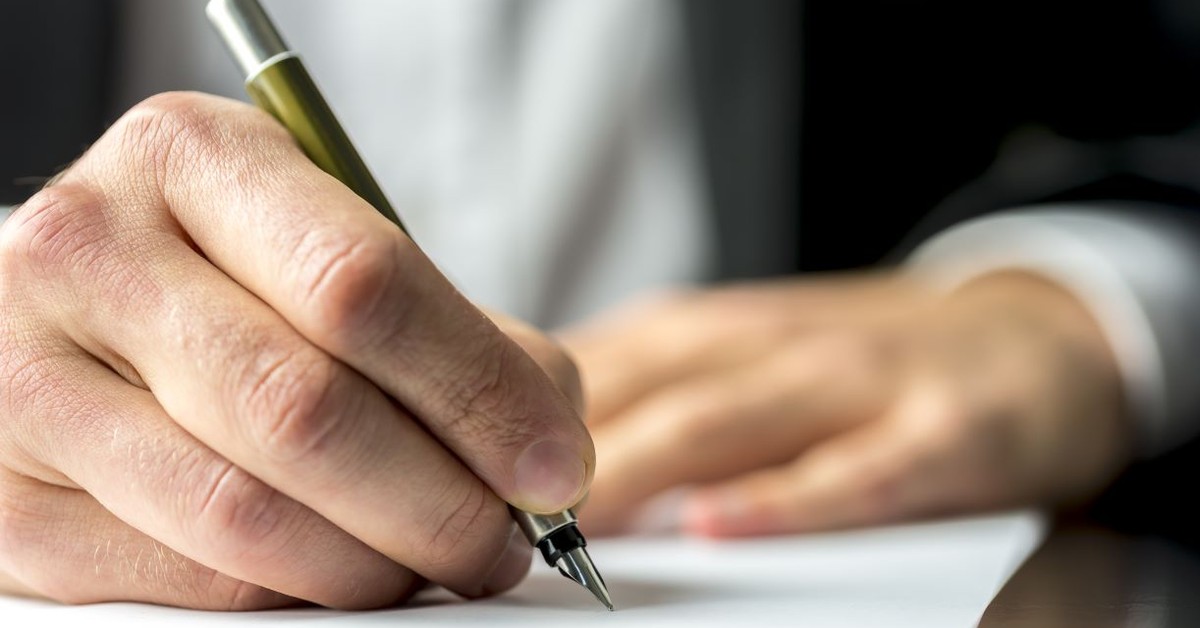 Gdzie trafia majątek osoby bezdzietnej po śmierci? Sprawa wcale nie jest oczywista