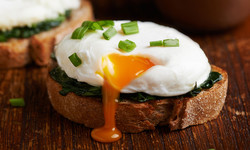Najzdrowsze sposoby przyrządzania jajek. Jak wydobyć z nich maksimum wartości odżywczych?