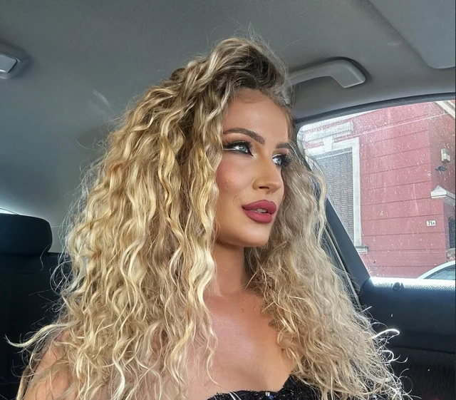 "KAD GOD SAM U KRIZI..." Objava Milice Veličković DIGLA BURU na mrežama, pokazala KAKO SE ČASTI par dana nakon SUKOBA sa Terzom (FOTO)