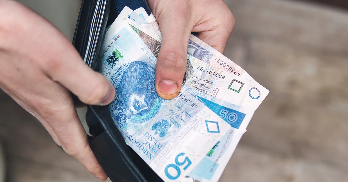 Zmiany w świadczeniu 300 plus. W tym roku wykreślona została jedna grupa uczniów