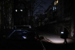 'Ludzie próbują żyć normalnie'. Osiedla Odessy 'wyją od generatorów'