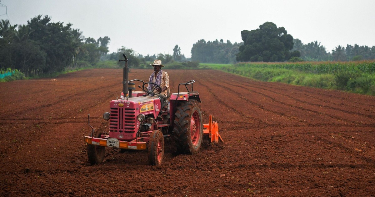 FG targets 2,000 tractors yearly to boost food production - Vimarsana News