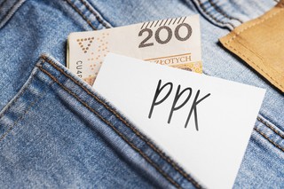 Zarabiasz i nie oszczędzasz w PPK? Orlik: To jak oddać część pensji! [WYWIAD]