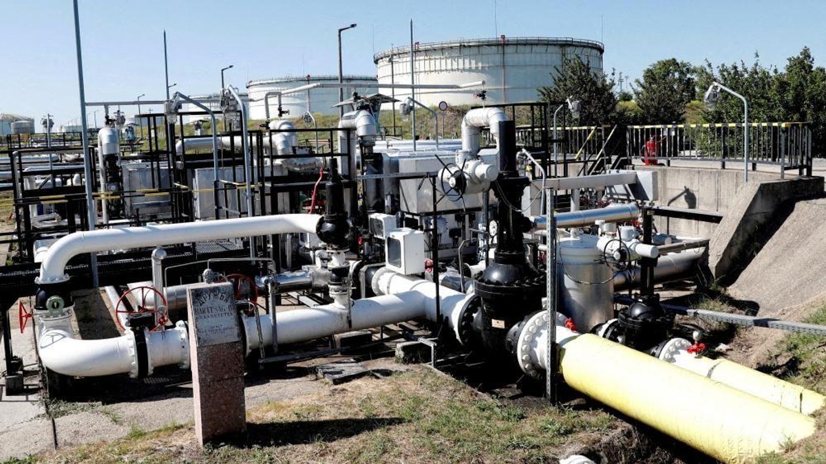 'Pare Ukrajini, nafta Mađarima': Odobren zajam EU Kijevu