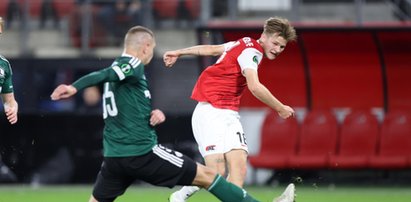 Jest decyzja UEFA dotycząca meczu AZ Alkmaar – Legia. Polski klub ukarany, a co z Holendrami?