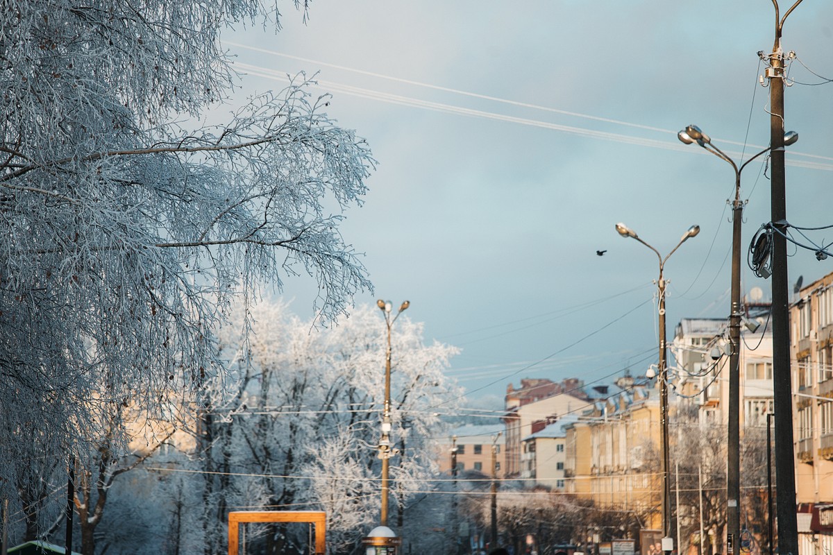 W poniedziałek będzie mroźno w całym kraju, na północnym wschodzie termometry wskażą ok. minus 14 st. C.