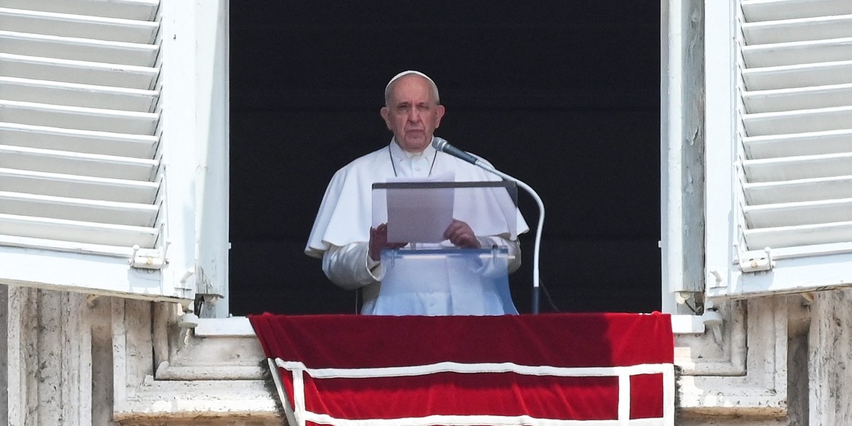 Papież spotkał się z wiernymi na modlitwie Anioł Pański.