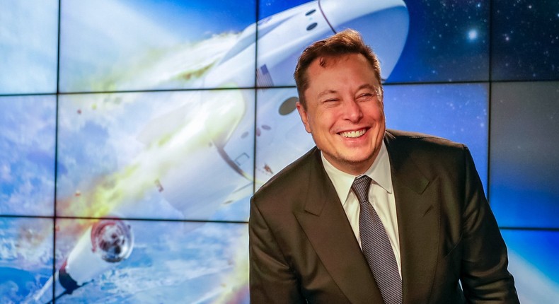 elon musk smiles smiling happy laughing falcon 9 rocket crew dragon spaceship in flight abort test launch january 19 2020 spacex nasa AP_20019650996642