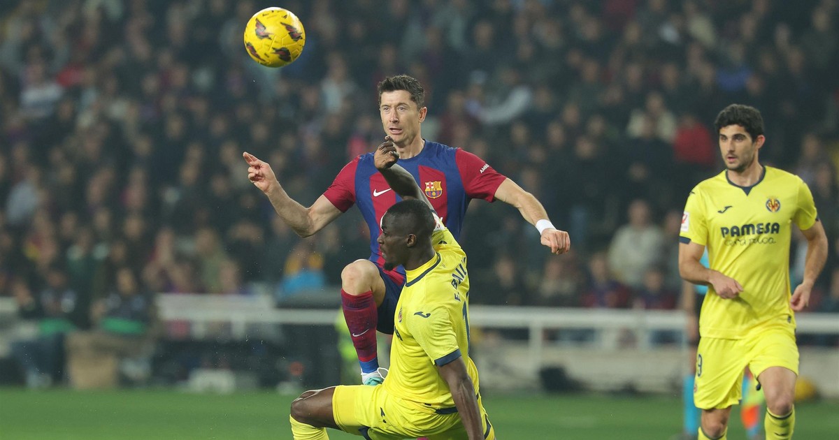 FC Barcelona - Villareal 3:5. Dramat drużyny Roberta Lewandowskiego