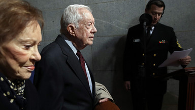 Były prezydent USA Jimmy Carter chce negocjować z Koreą Północną