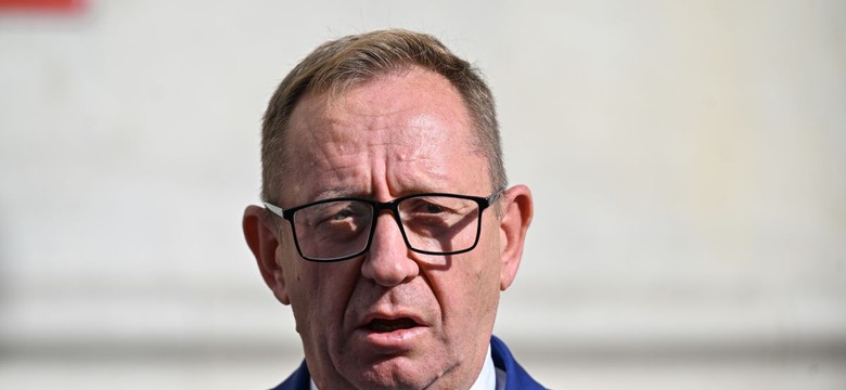 Z tego sondażu Telus nie będzie zadowolony. Polacy ocenili aferę wokół CPK