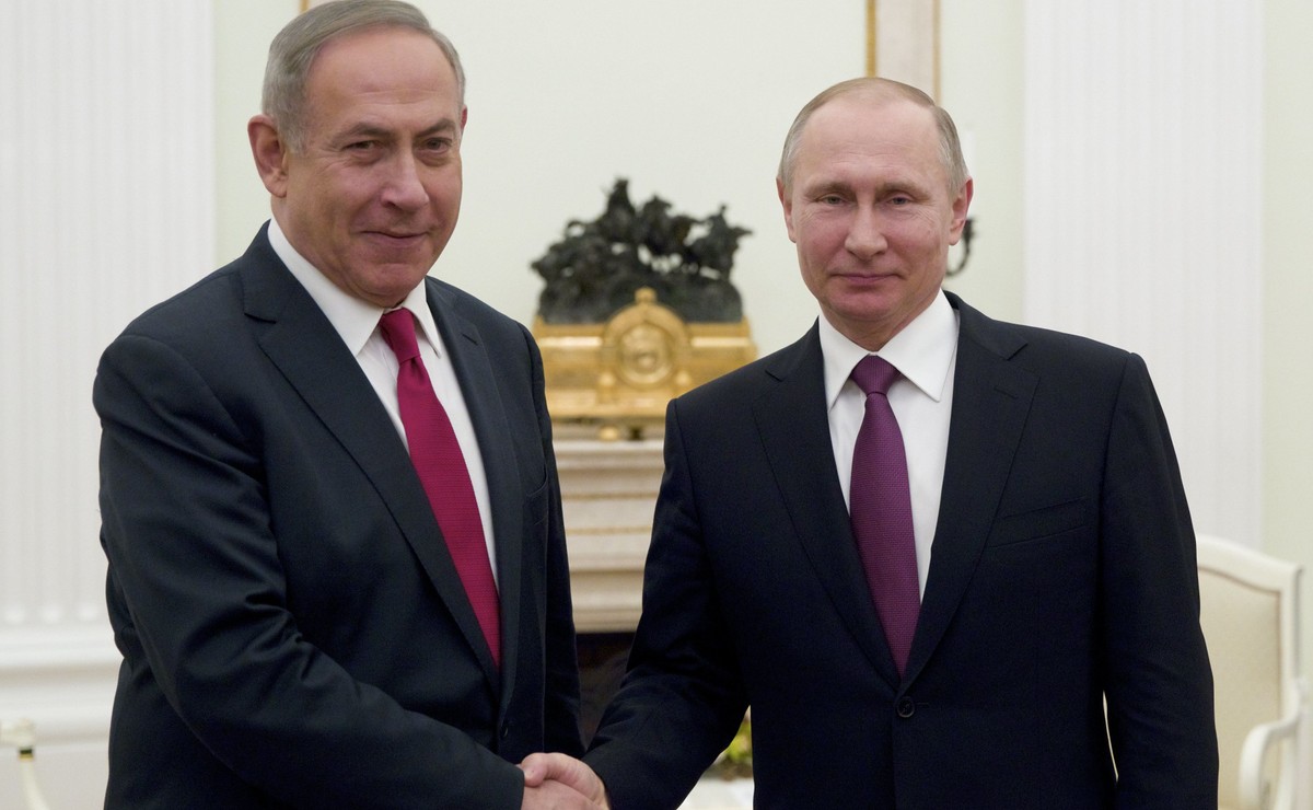 Beniamin Netanjahu i Władimir Putin