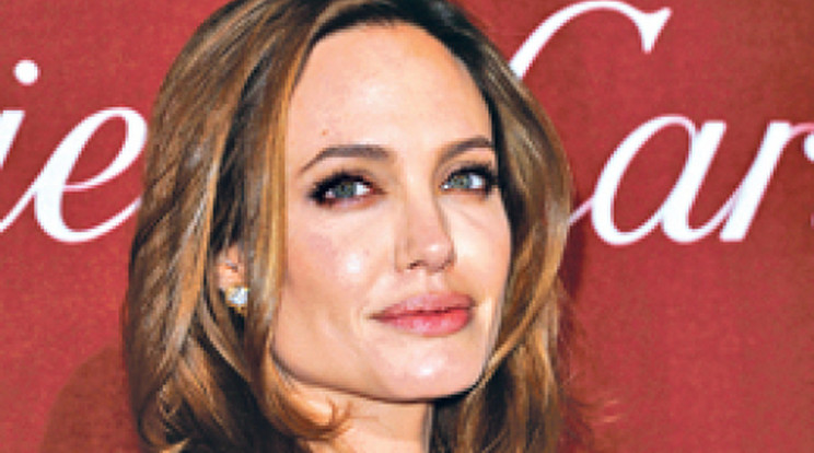 Összeomlott Budapesten Angelina Jolie