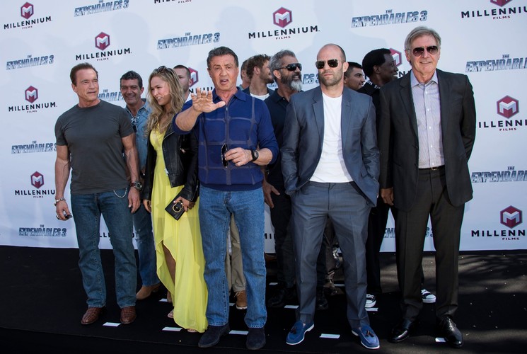 Ekipa 'Niezniszczalnych 3': Arnold Schwarzenegger, Antonio Banderas, Ronda Rousey, Glen Powell, Sylvester Stallone, Mel Gibson, Jason Statham, Wesley Snipes i Harrison Ford