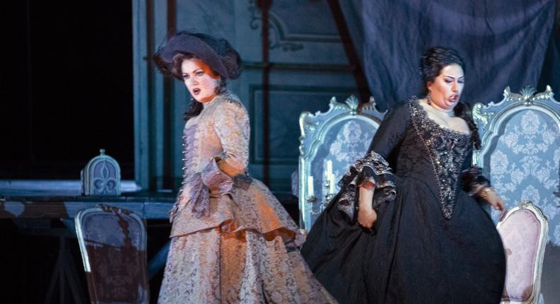 Review: Met Opera's 'Adriana Lecouvreur' bristles with passion and danger