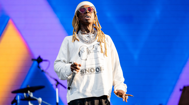 A népszerű rapper, Lil Wayne alig adta le szavazatát Trumpra, modell barátnője, Denis Bidot egyből kiadta az útját./ Fotó: Gettyimages