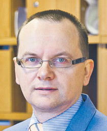 dr hab. Jacek Zaleśny konstytucjonalista, Uniwersytet Warszawski
