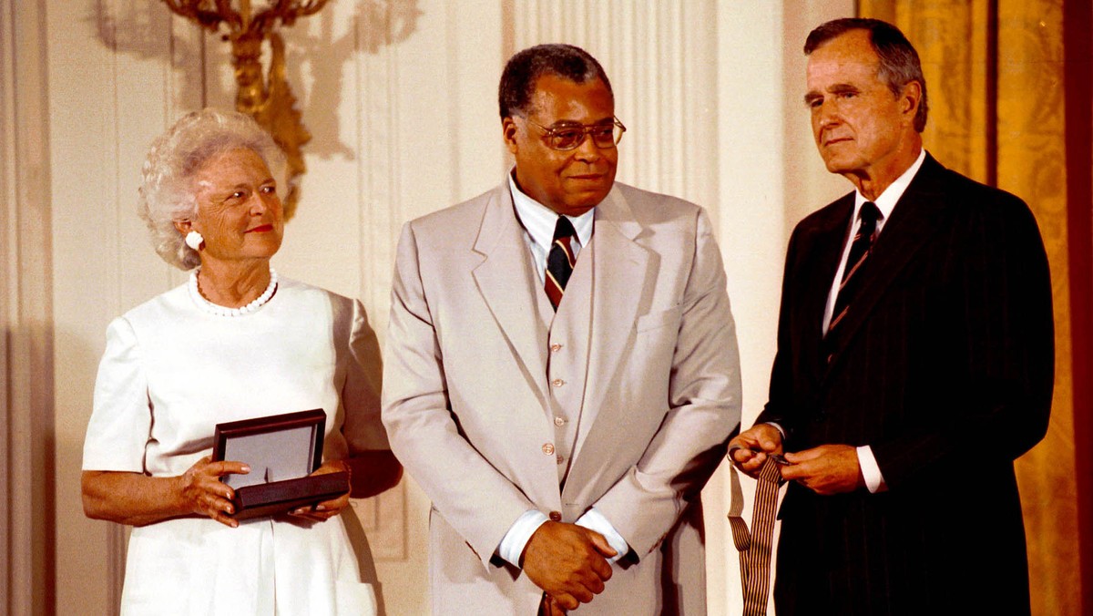 W wieku 96 lat zmarł Robert Earl Jones, aktor znany m.in. z komedii "Żądło".