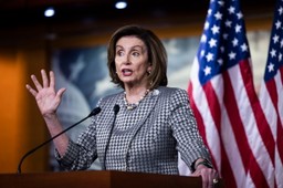 Pelosi w Rzeszowie: Stoimy ramię w ramię z Ukrainą, z naszymi sojusznikami z NATO