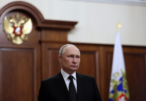 Władimir Putin staje się "nagim królem". Wkrótce będzie to musiało przyznać jego otoczenie