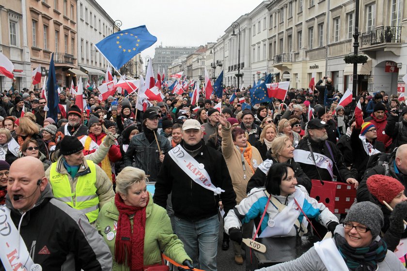 Manifestacja przed Trybunalem Konstytucyjnym