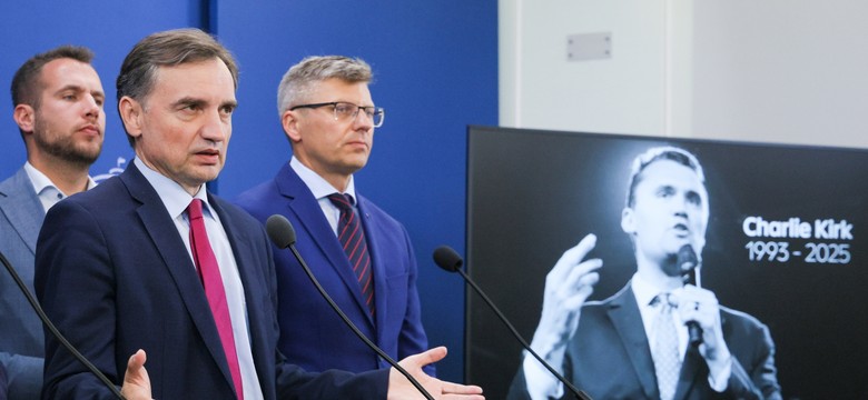PiS bierze na tapet Charliego Kirka. Uderza w Antifę i chce ustawy "o obronie chrześcijan"