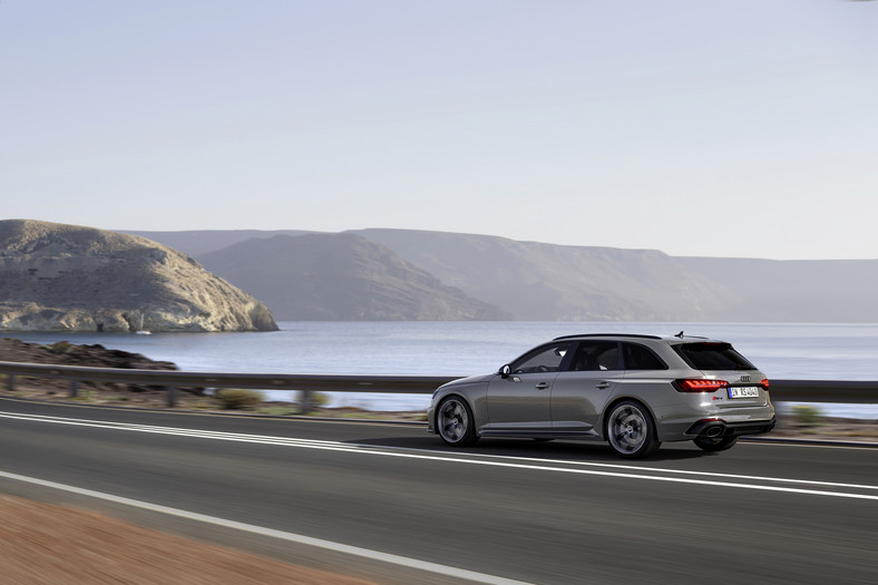 Audi RS4 Avant z pakietem Competition Plus