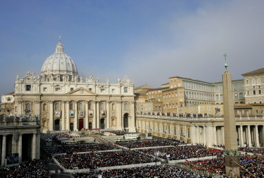 VATICAN-POPE-CANONISATION-SYNOD