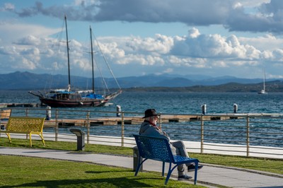 'Jest tu najwięcej 100-letnich mężczyzn na świecie'. Jaki przepis na długowieczność mają mieszkańcy Sardynii?