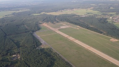 Jak dojechać na lotnisko w Szymanach
(Olsztyn)