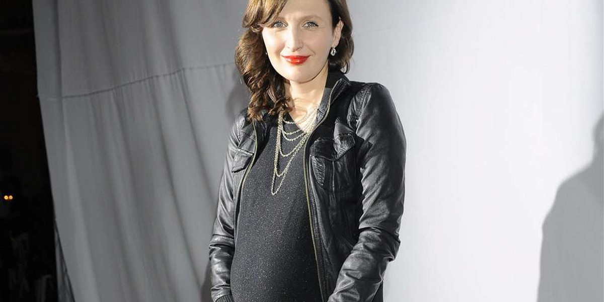 Reni Jusis w ciąży i z fatalnym makijażem. FOTO