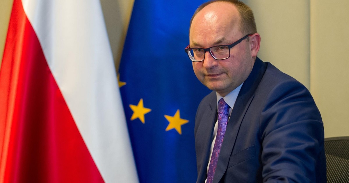 Andrzej Papierz mało dyplomatycznie o skarpetach