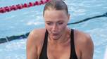 Jodie Kidd w basenie